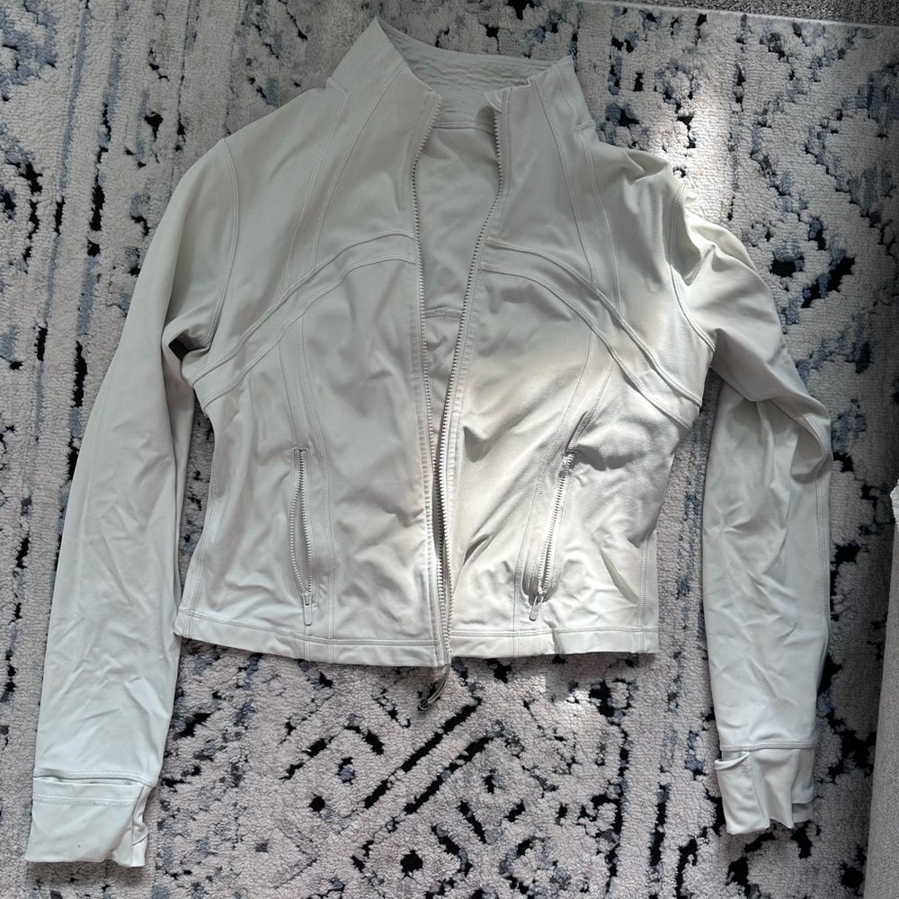 Cropped Lululemon Define Jacket Bone Size 14